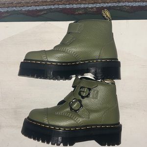 BRAND NEW Doc Marten army green boots